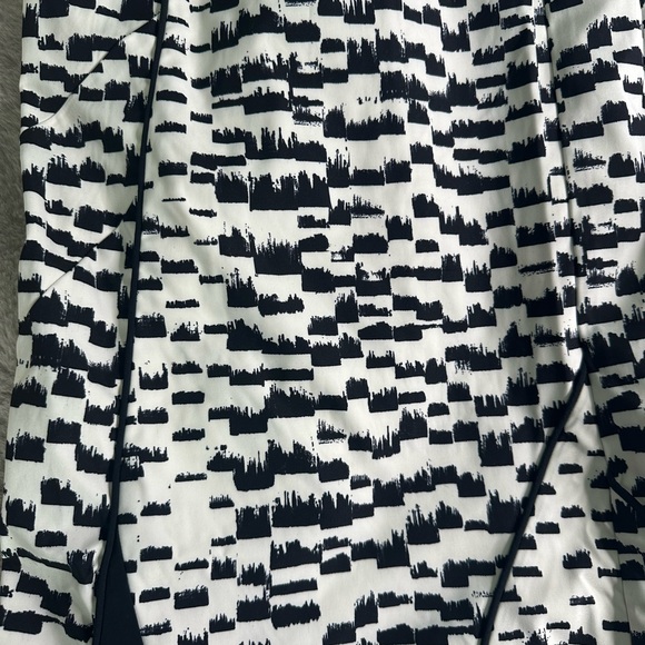 NWOT- FP Movement Aces Printed Pants - Picture 6 of 10